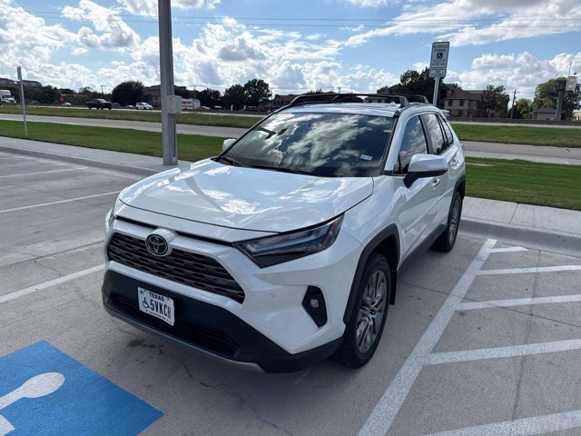 Used 2023 Toyota RAV4 Limited FWD image 2