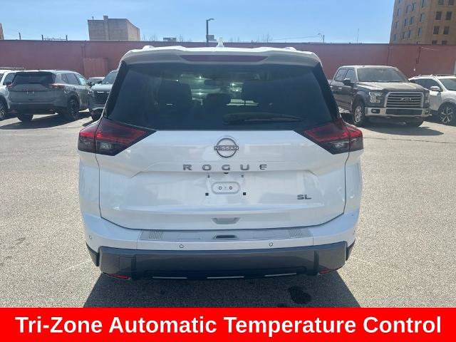Certified 2024 Nissan Rogue SL w/ SL Premium Package image 5