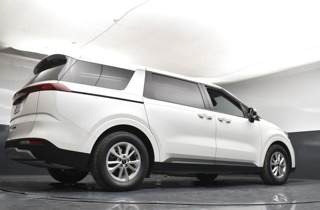 Certified 2024 Kia Carnival LX image 39