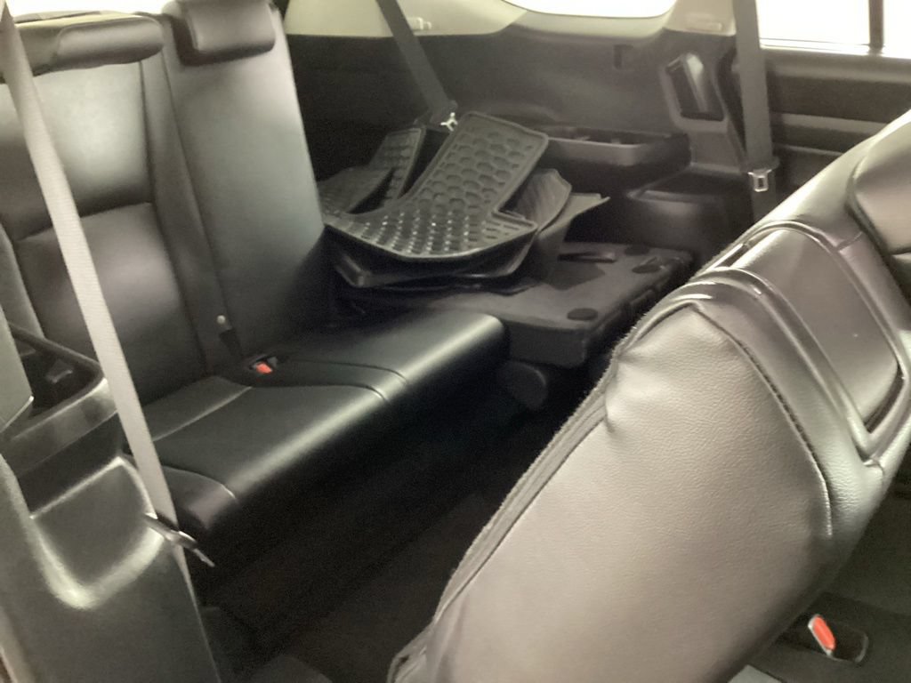 Used 2024 Toyota Grand Highlander AWD image 23