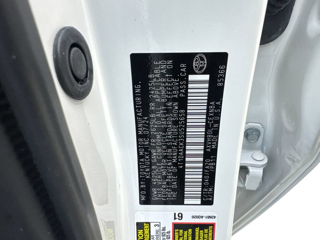 Used 2025 Toyota Camry LE FWD image 87