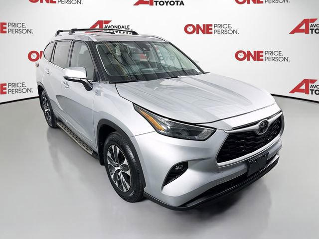 Used 2022 Toyota Highlander XLE