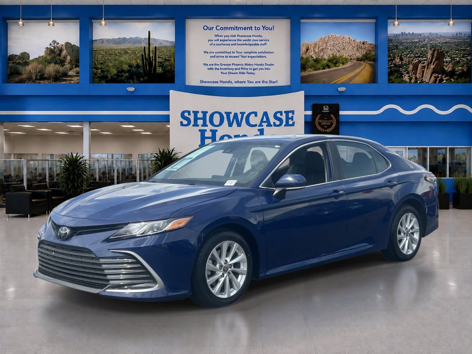 Used 2023 Toyota Camry LE w/ Convenience Package FWD image 2