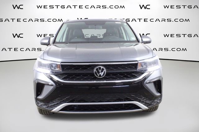 Used 2022 Volkswagen Taos SE image 4