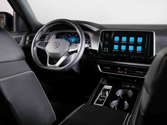 Used 2024 Volkswagen Atlas Cross Sport SE AWD/4WD image 11