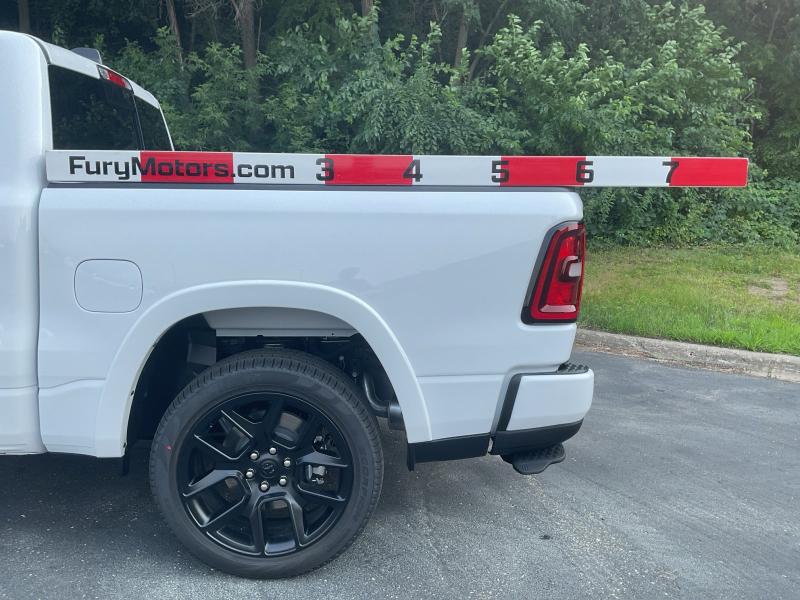 New 2026 RAM 1500 Laramie w/ Night Edition image 39