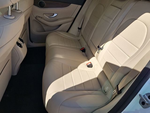 Used 2022 Mercedes-Benz GLC 300 image 14