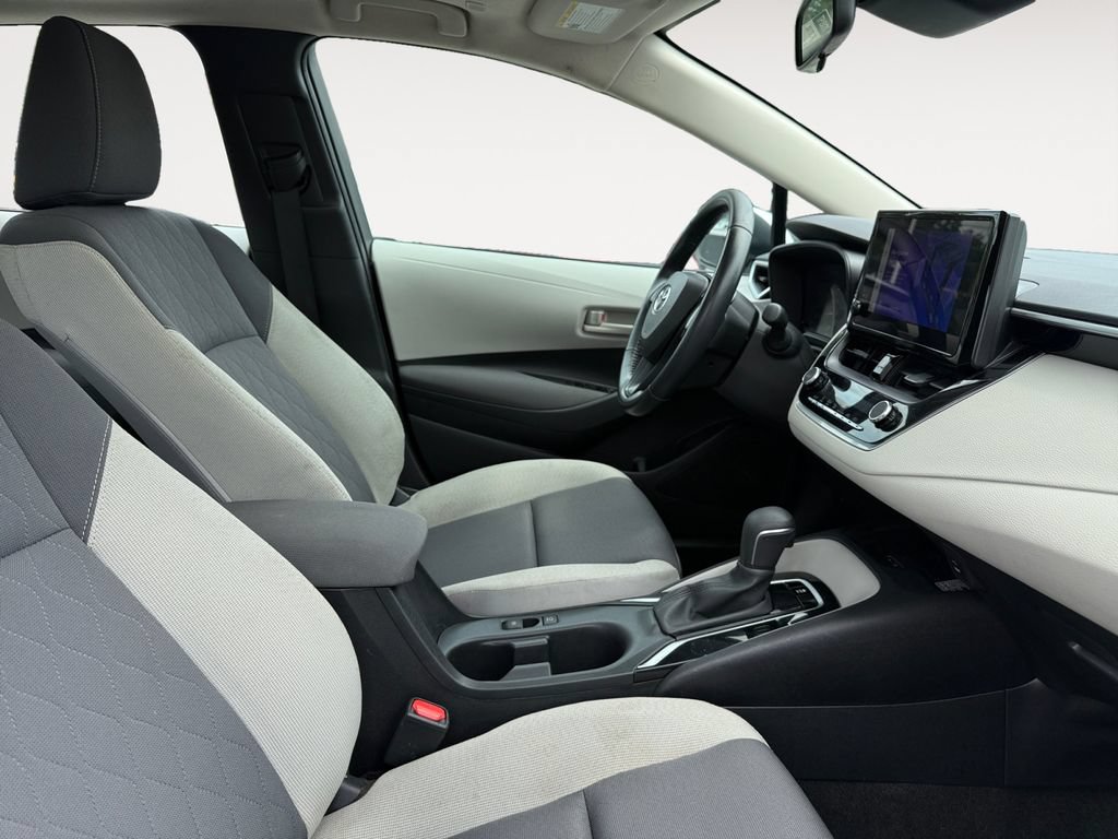 Used 2024 Toyota Corolla LE w/ LE Premium Package FWD image 15