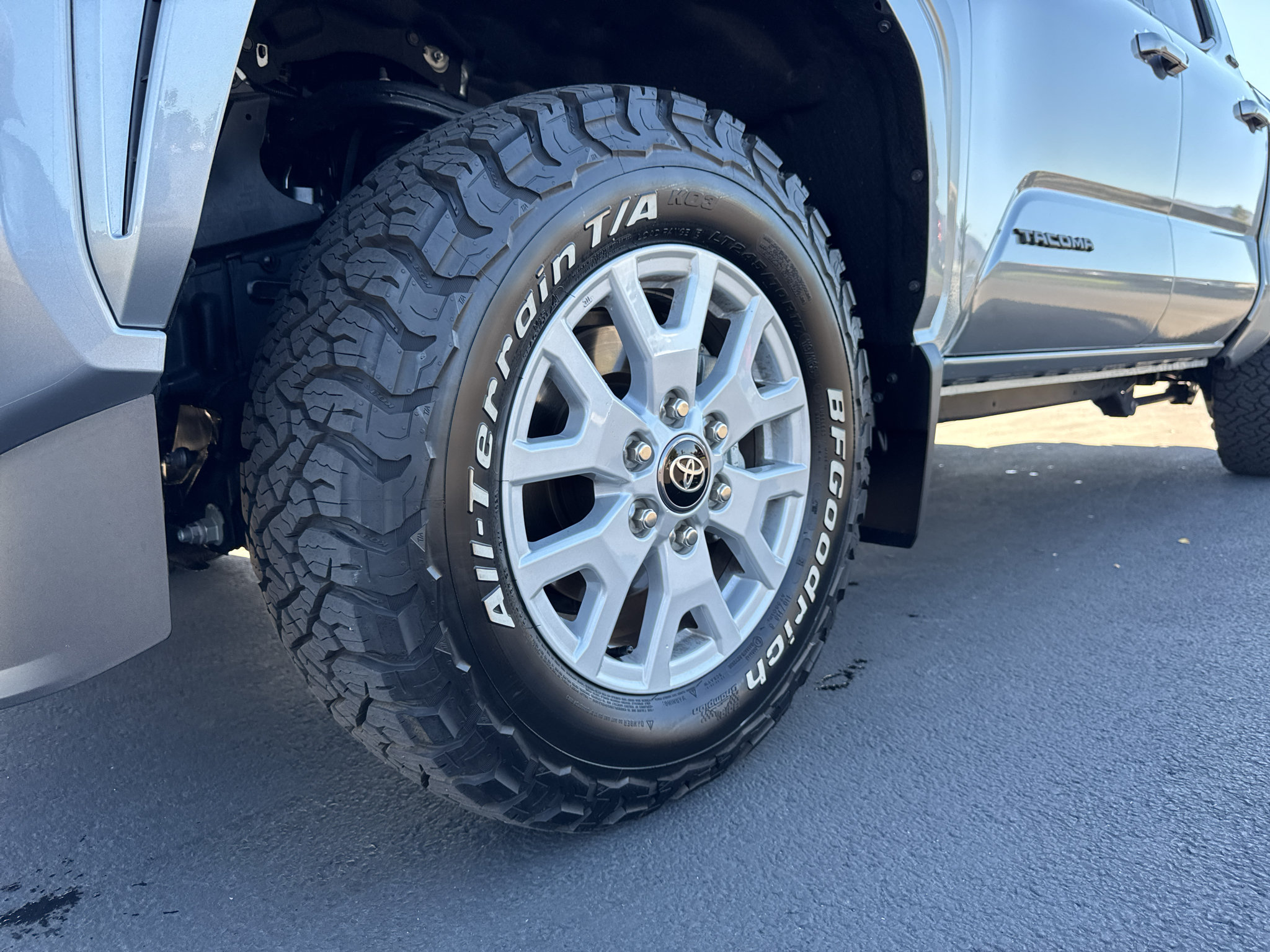 Used 2026 Toyota Tacoma SR5 AWD/4WD image 21