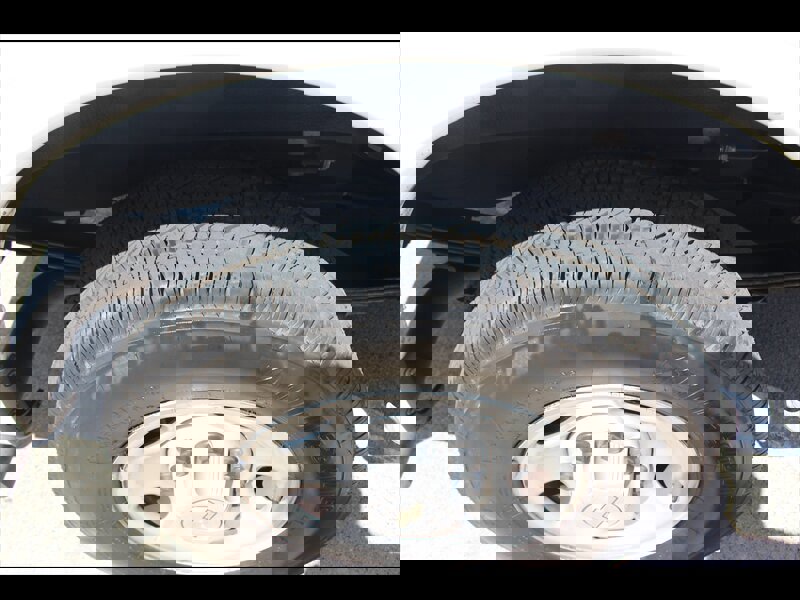 Used 2023 Chevrolet Express 2500 Extended w/ Driver Convenience Package image 35