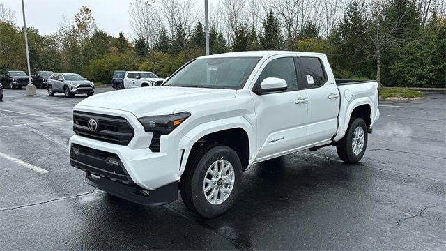 New 2025 Toyota Tacoma SR5 image 2