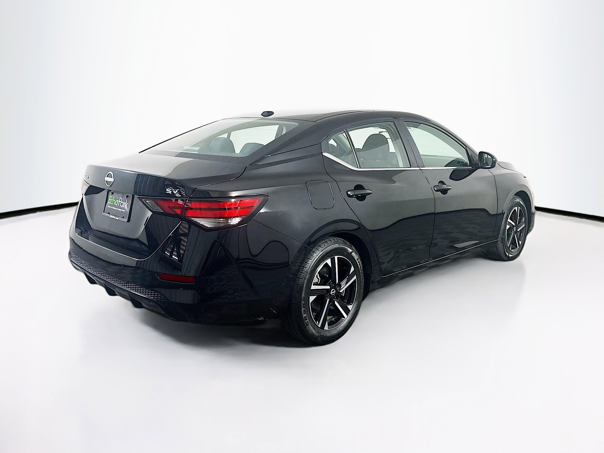 Used 2024 Nissan Sentra SV image 9