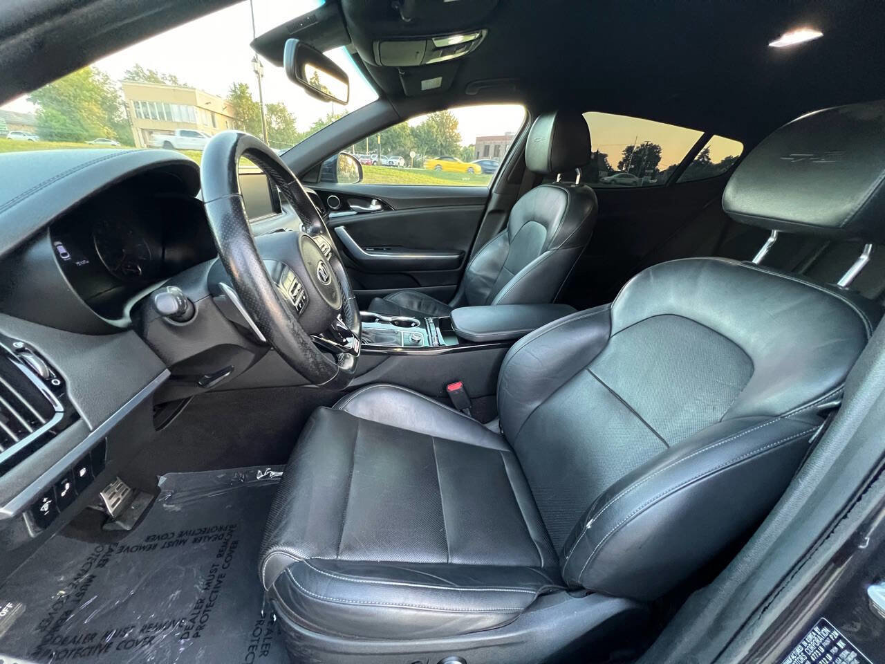 Used 2020 Kia Stinger GT-Line image 32