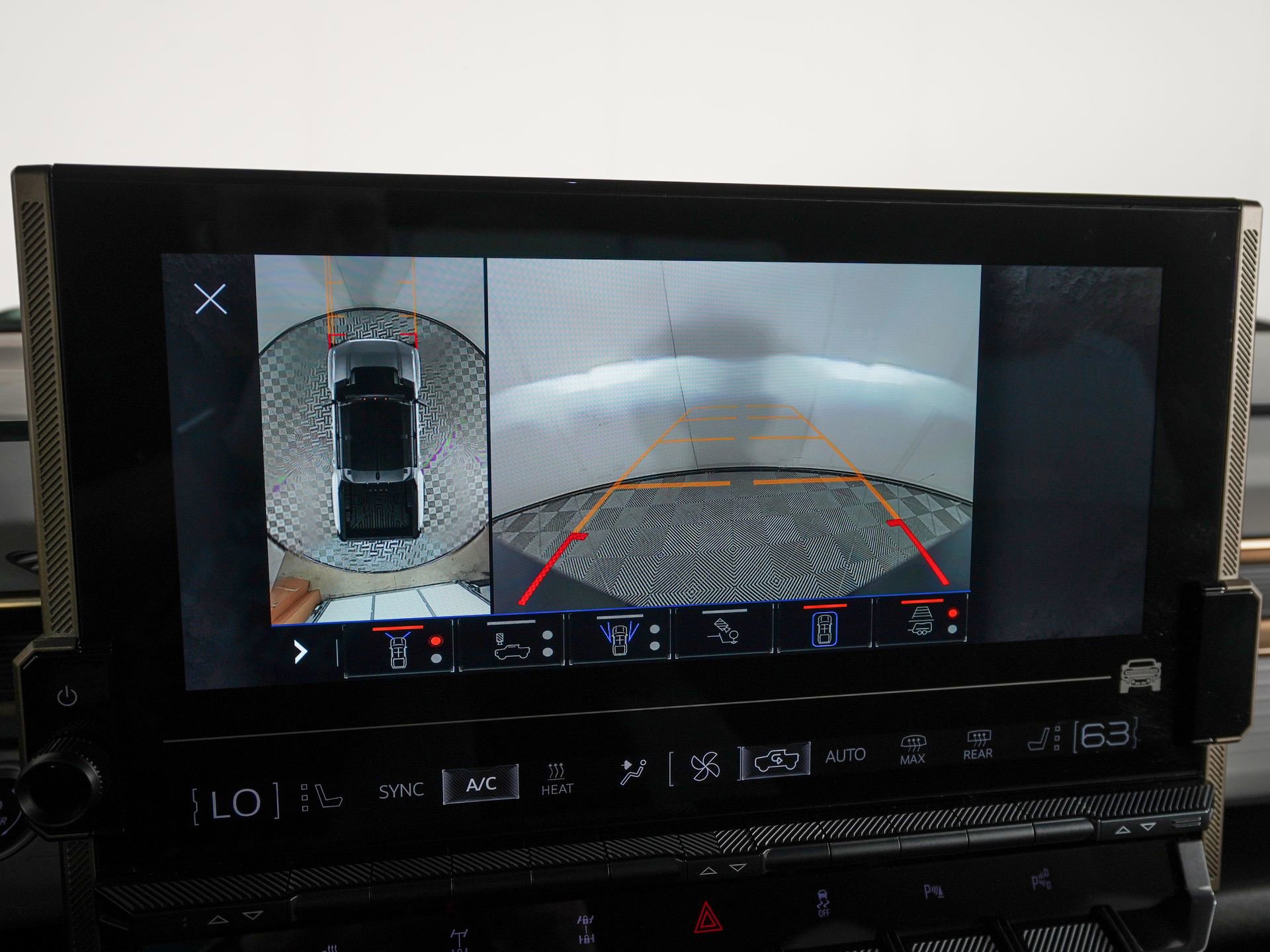 Used 2024 GMC Hummer EV 3X w/ Omega Edition image 27