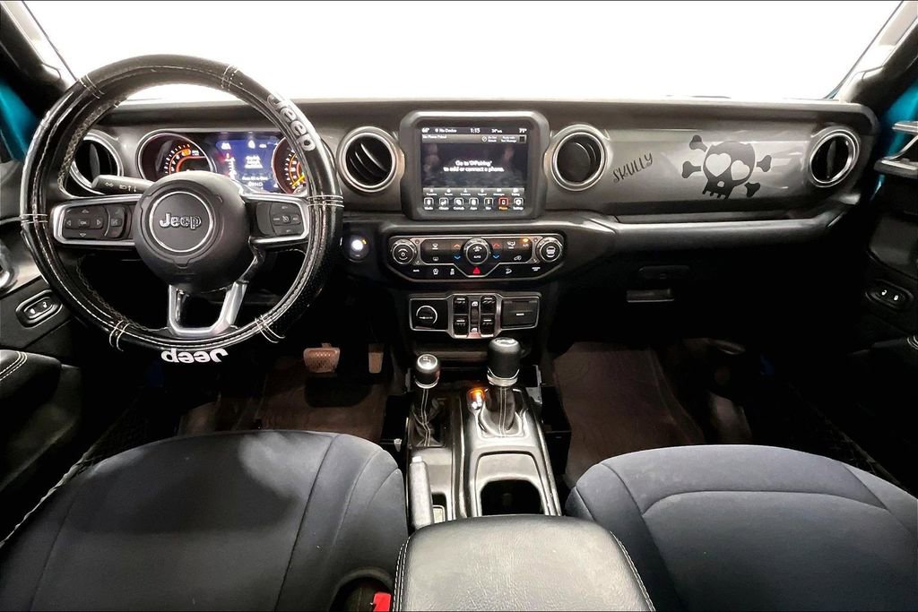 Used 2020 Jeep Wrangler Unlimited Sahara image 18