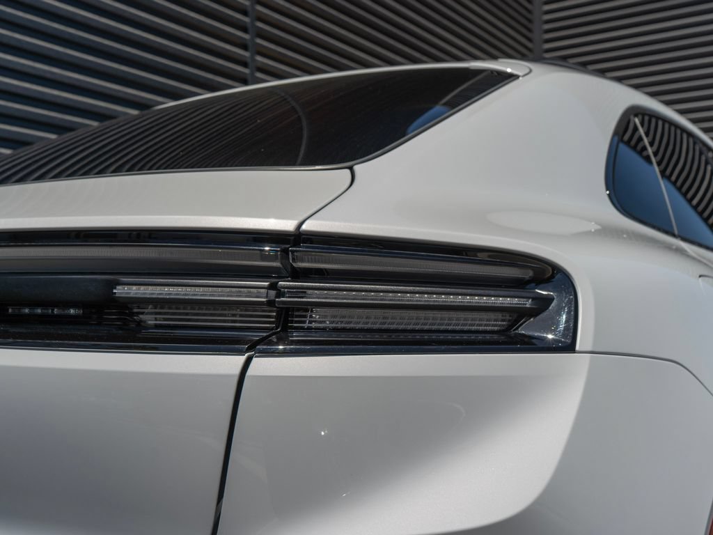 Used 2024 Porsche Macan 4 Electric AWD/4WD image 14
