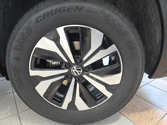 New 2026 Volkswagen Atlas SE image 9