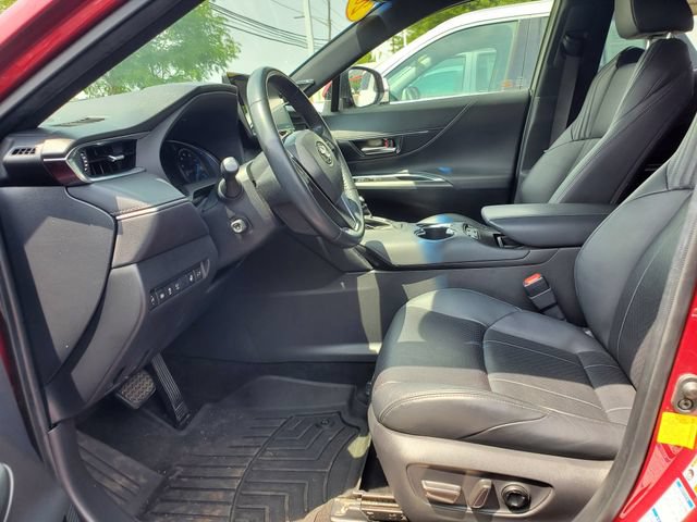 Certified 2021 Toyota Venza Limited w/ Advanced Technology Package AWD/4WD image 17