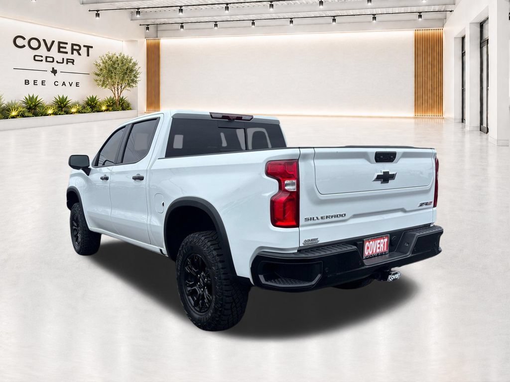 Used 2025 Chevrolet Silverado 1500 ZR2 w/ Technology Package AWD/4WD image 9