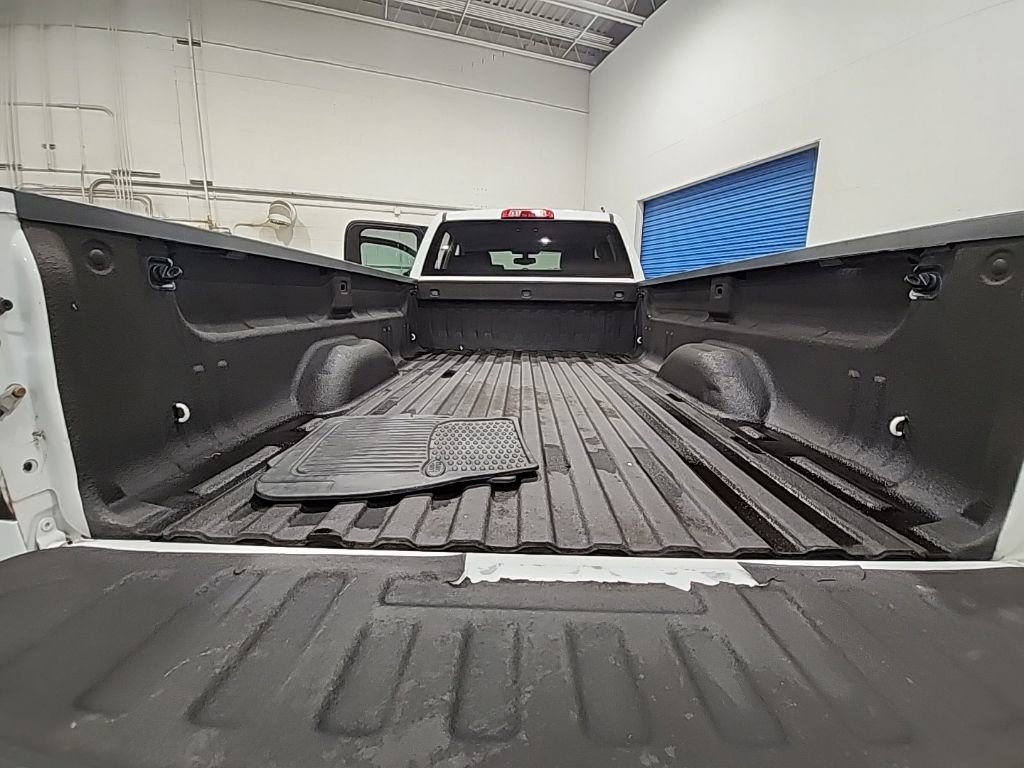 Used 2015 GMC Sierra 2500 SLT AWD/4WD image 13