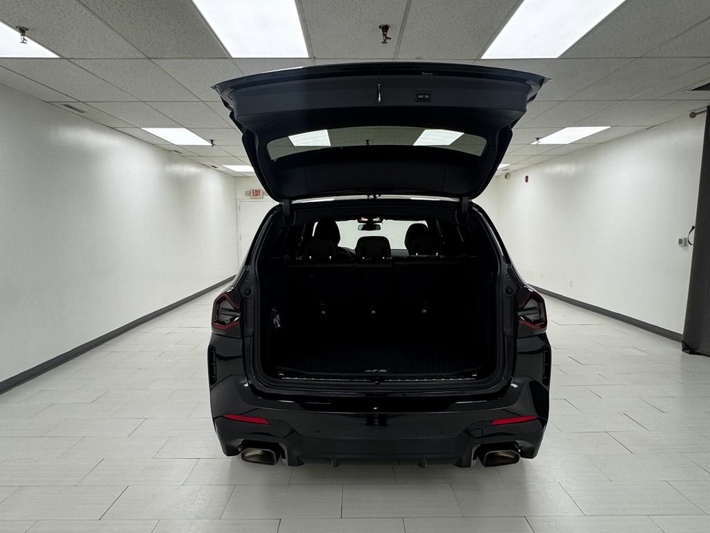 Used 2024 BMW X3 xDrive30i w/ Premium Package image 33