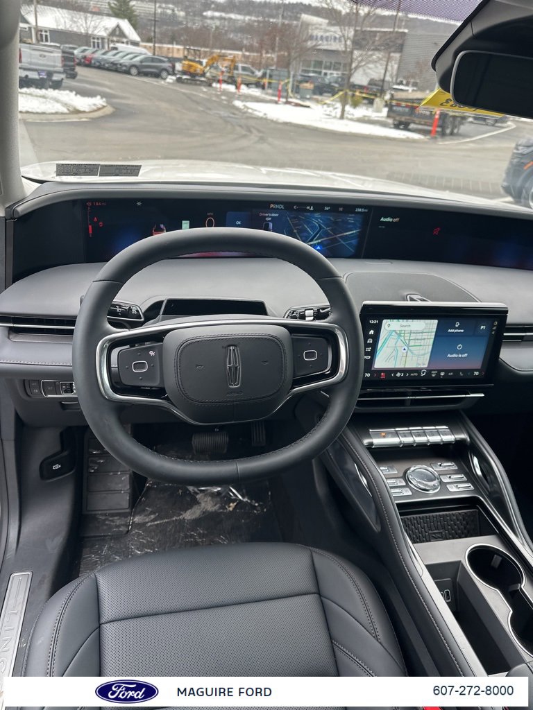 Used 2026 Lincoln Nautilus Premier image 15