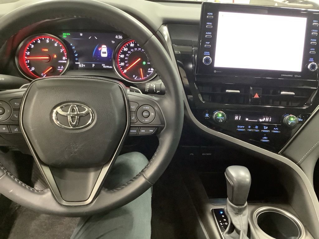Used 2021 Toyota Camry XSE image 17