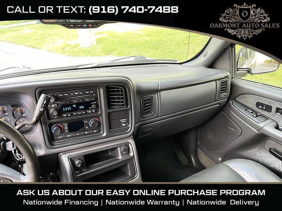 Used 2003 Chevrolet Silverado 2500 LT w/ Skid Plate Package AWD/4WD image 21