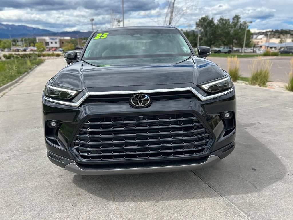 Used 2025 Toyota Grand Highlander AWD Hybrid video 2