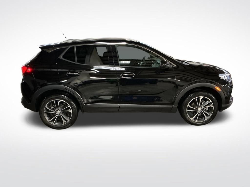 Certified 2023 Buick Encore GX Essence w/ Advanced Technology Package image 7