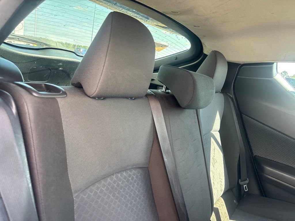 Used 2020 Toyota C-HR LE image 24