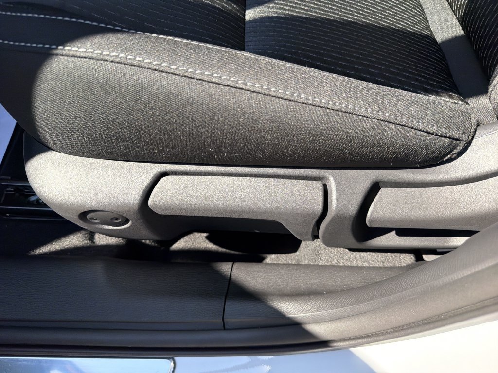 New 2026 Mitsubishi Outlander ES AWD/4WD image 19