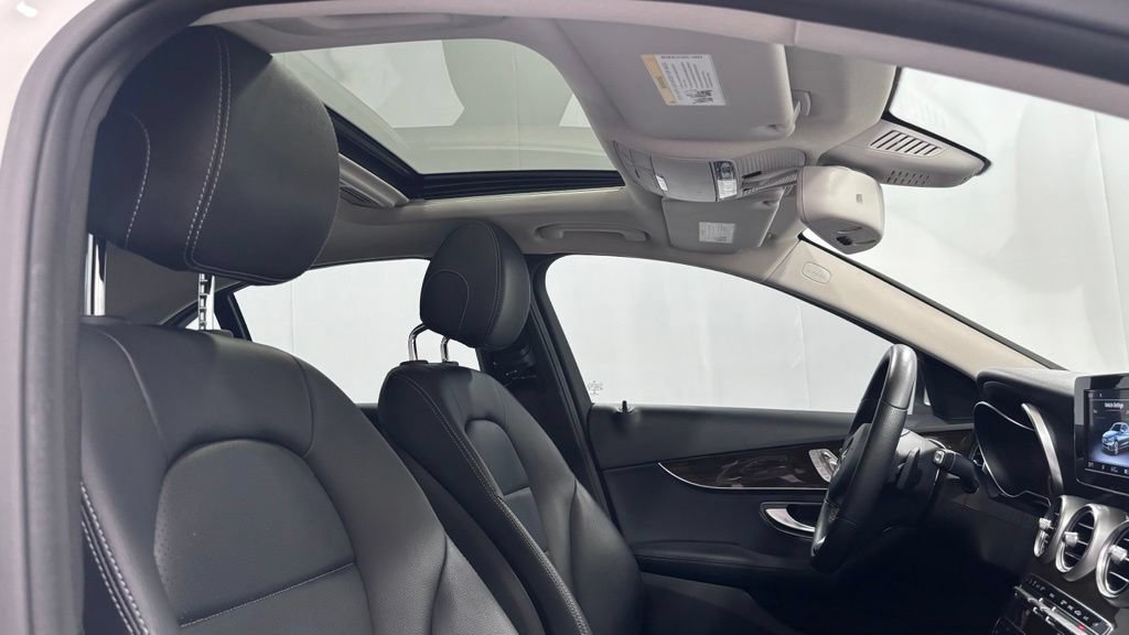 Used 2018 Mercedes-Benz C 300 4MATIC Sedan image 19