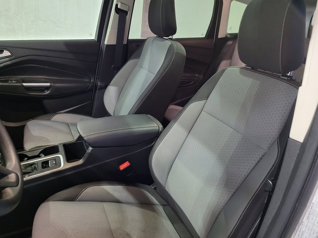 Used 2018 Ford Escape SE w/ SE SYNC Package image 27