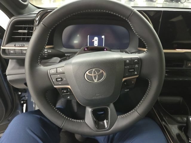 New 2026 Toyota Crown Platinum AWD/4WD image 31