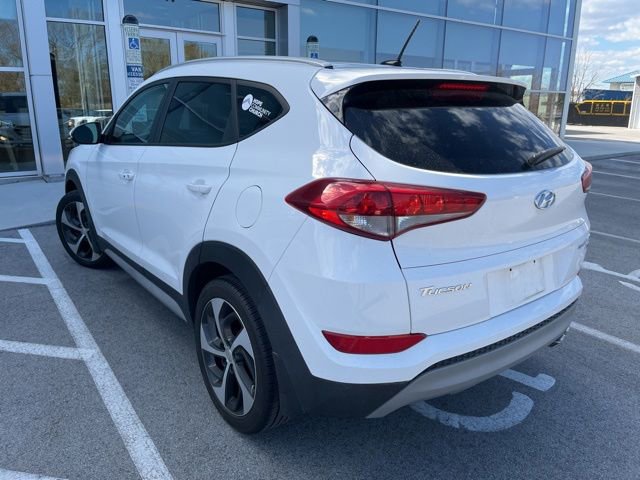 Used 2017 Hyundai Tucson Sport w/ Cargo Package AWD/4WD image 3