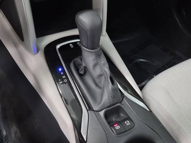 Used 2024 Toyota Corolla Cross L image 31