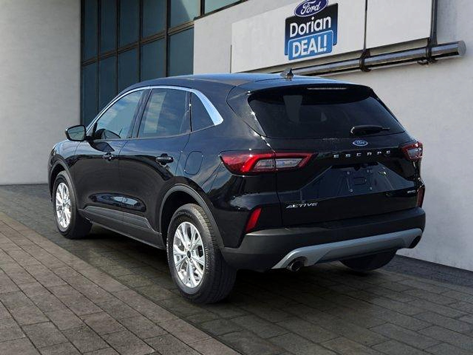 Certified 2023 Ford Escape Active AWD/4WD image 5