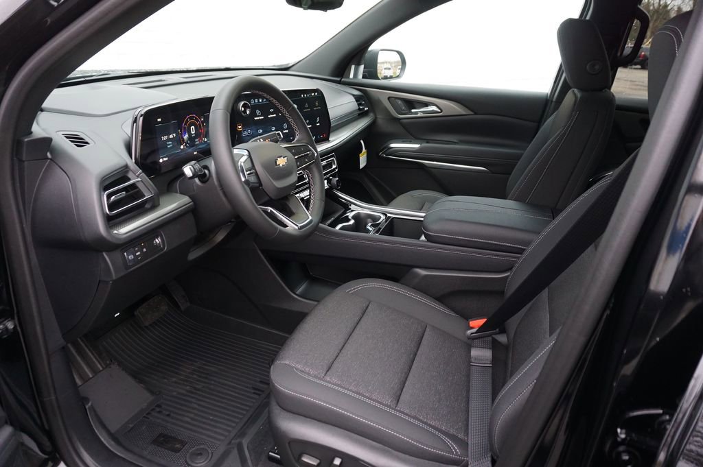 New 2026 Chevrolet Traverse LT image 7