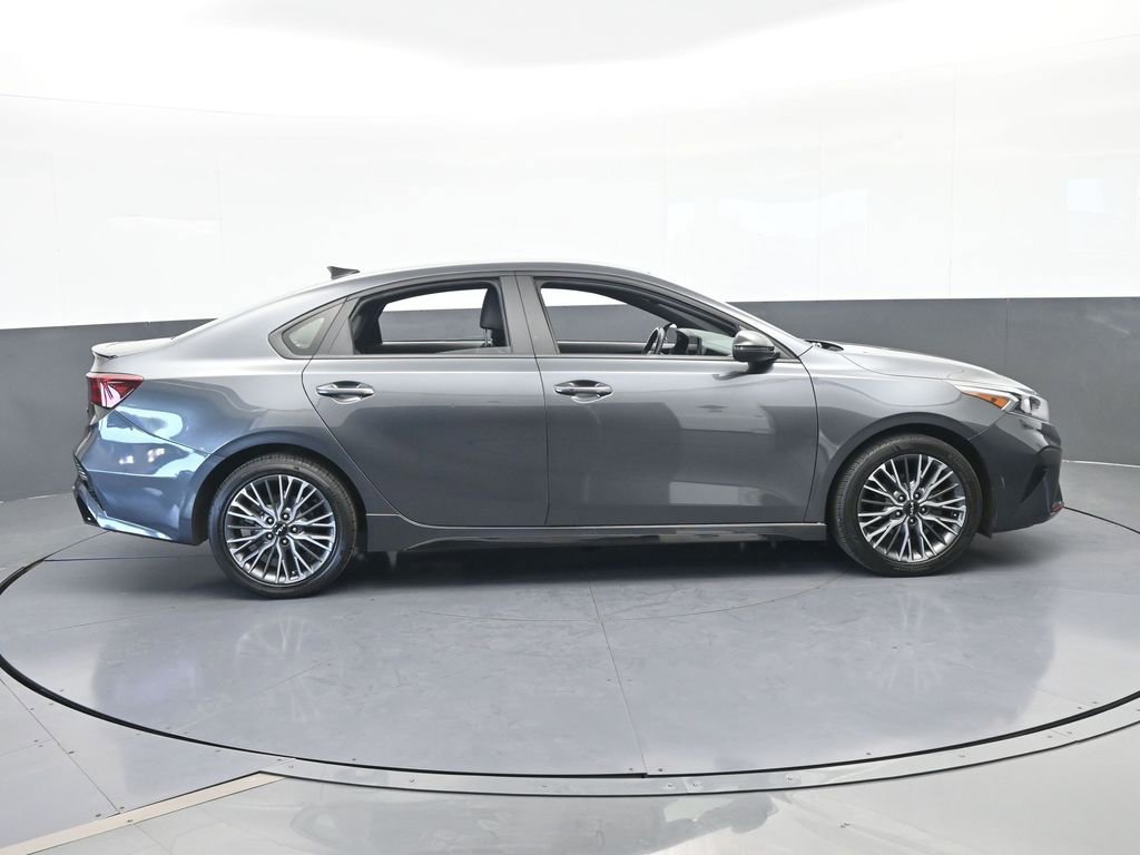 Used 2024 Kia Forte GT-Line image 7