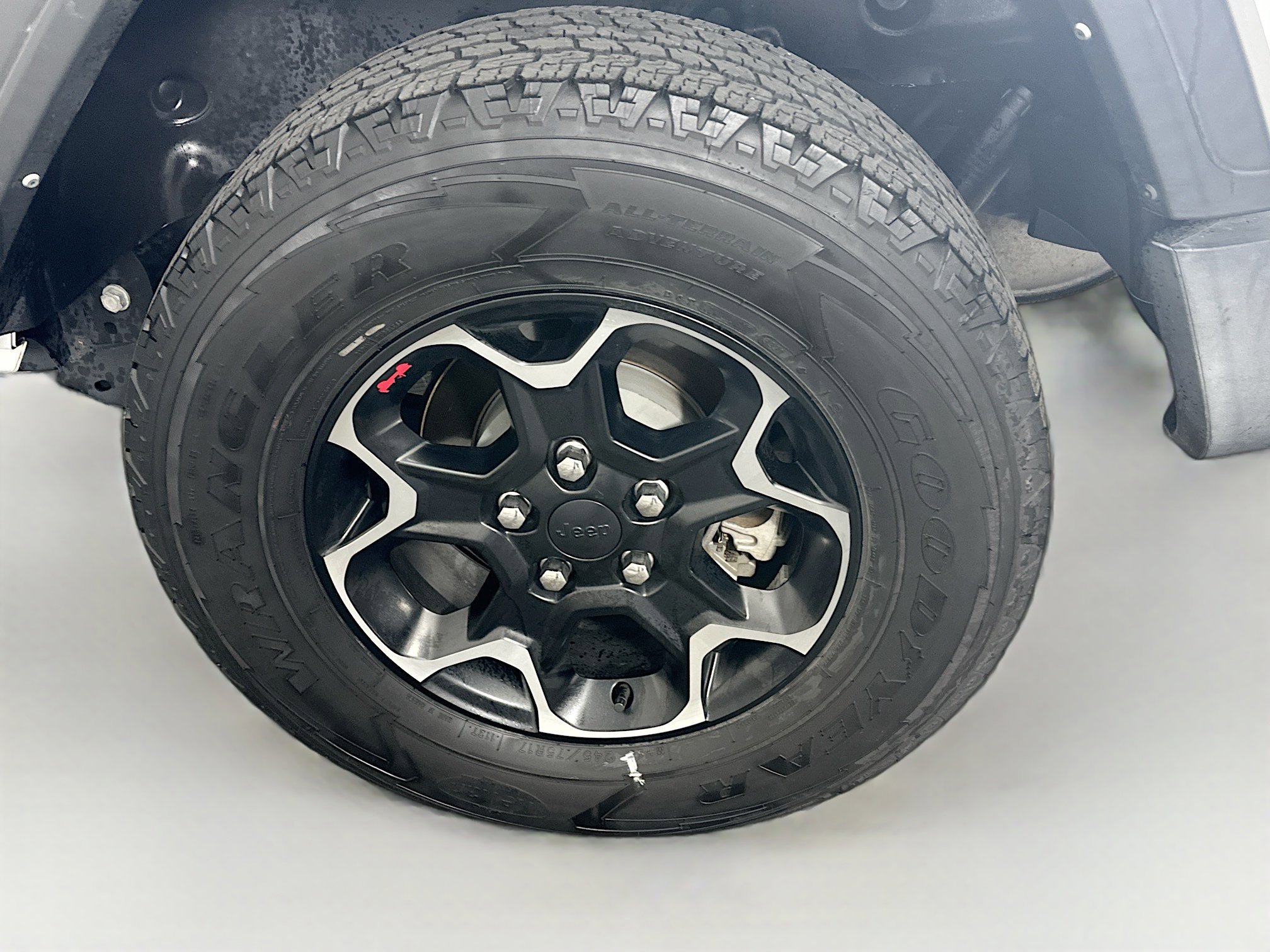 Used 2021 Jeep Wrangler Sport S AWD/4WD image 11