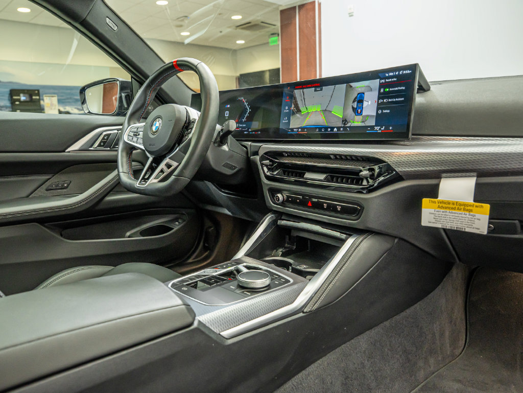 Used 2026 BMW M440i Coupe RWD image 43