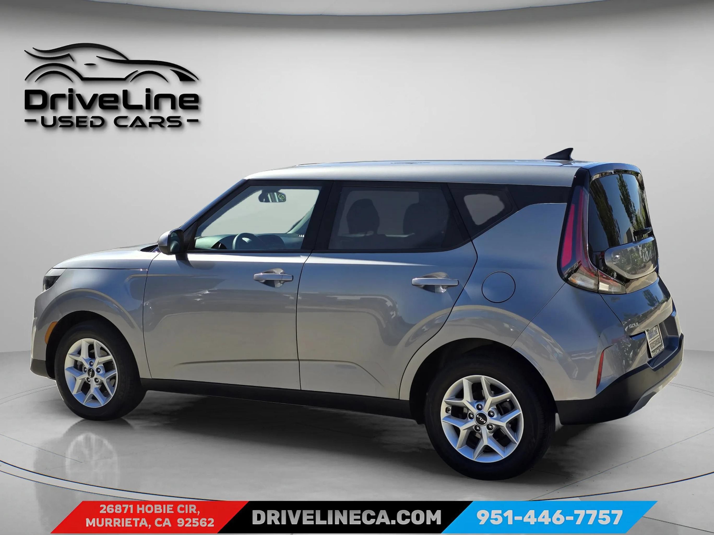 Used 2024 Kia Soul LX w/ Option Group 015 FWD image 12