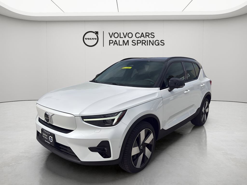Used 2023 Volvo XC40 Recharge Ultimate image 5