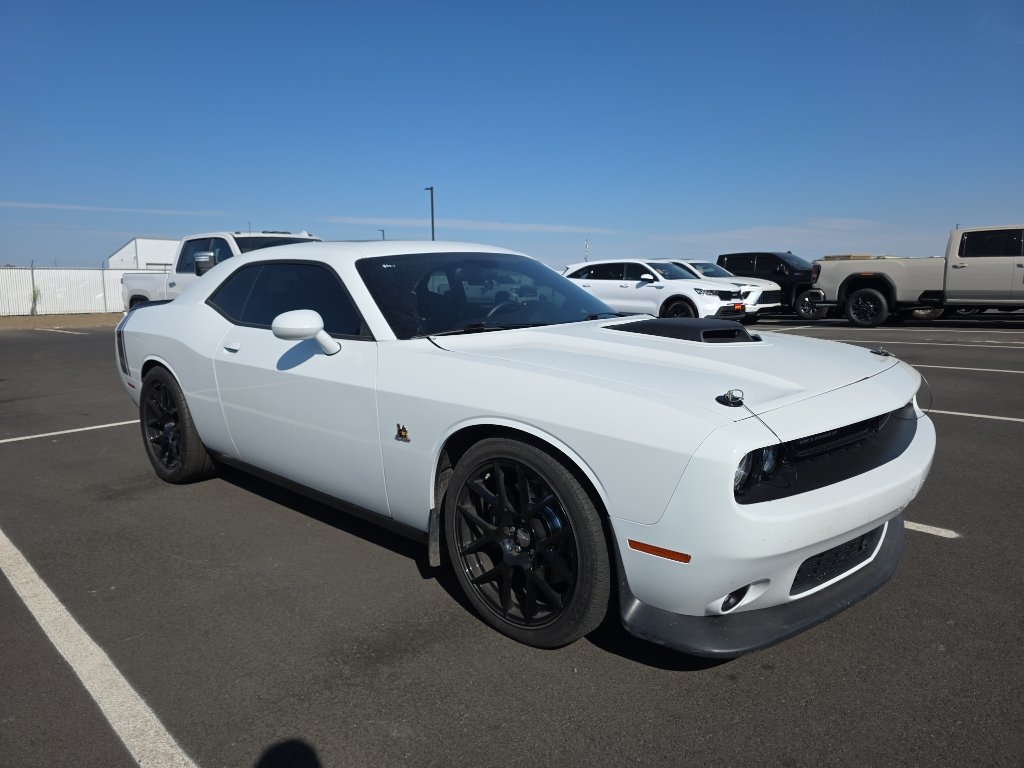 Used 2016 Dodge Challenger R/T Scat Pack w/ Leather Interior Group RWD image 1