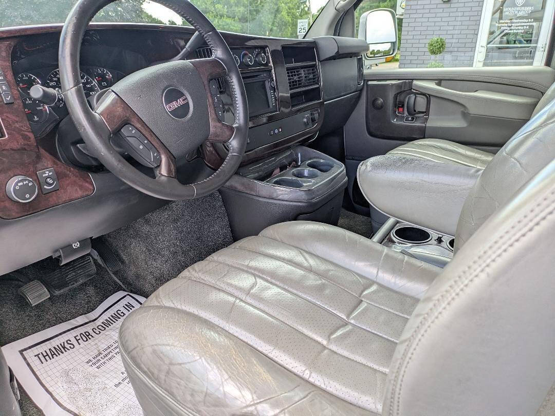 Used 2012 GMC Savana 1500 AWD image 9