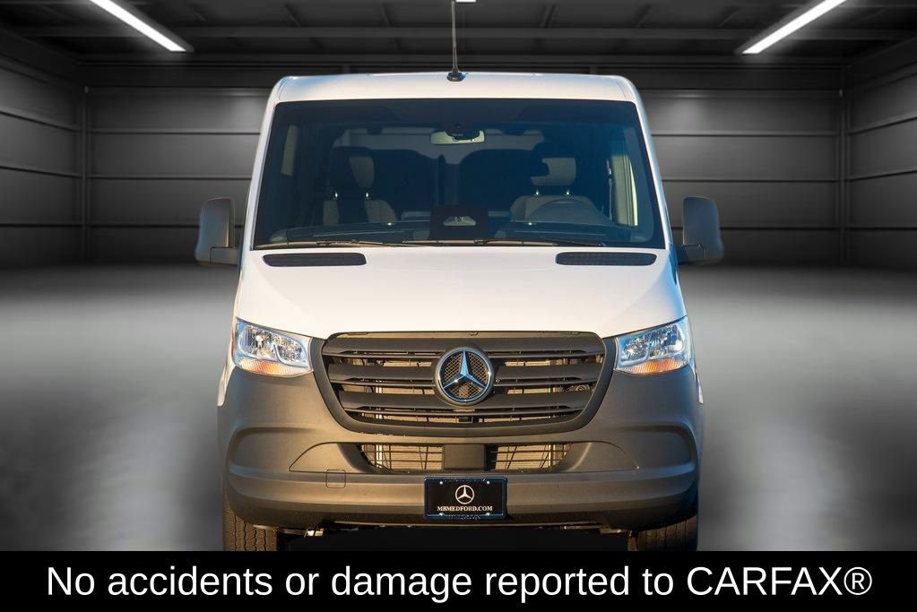 Used 2025 Mercedes-Benz Sprinter 2500 video 2