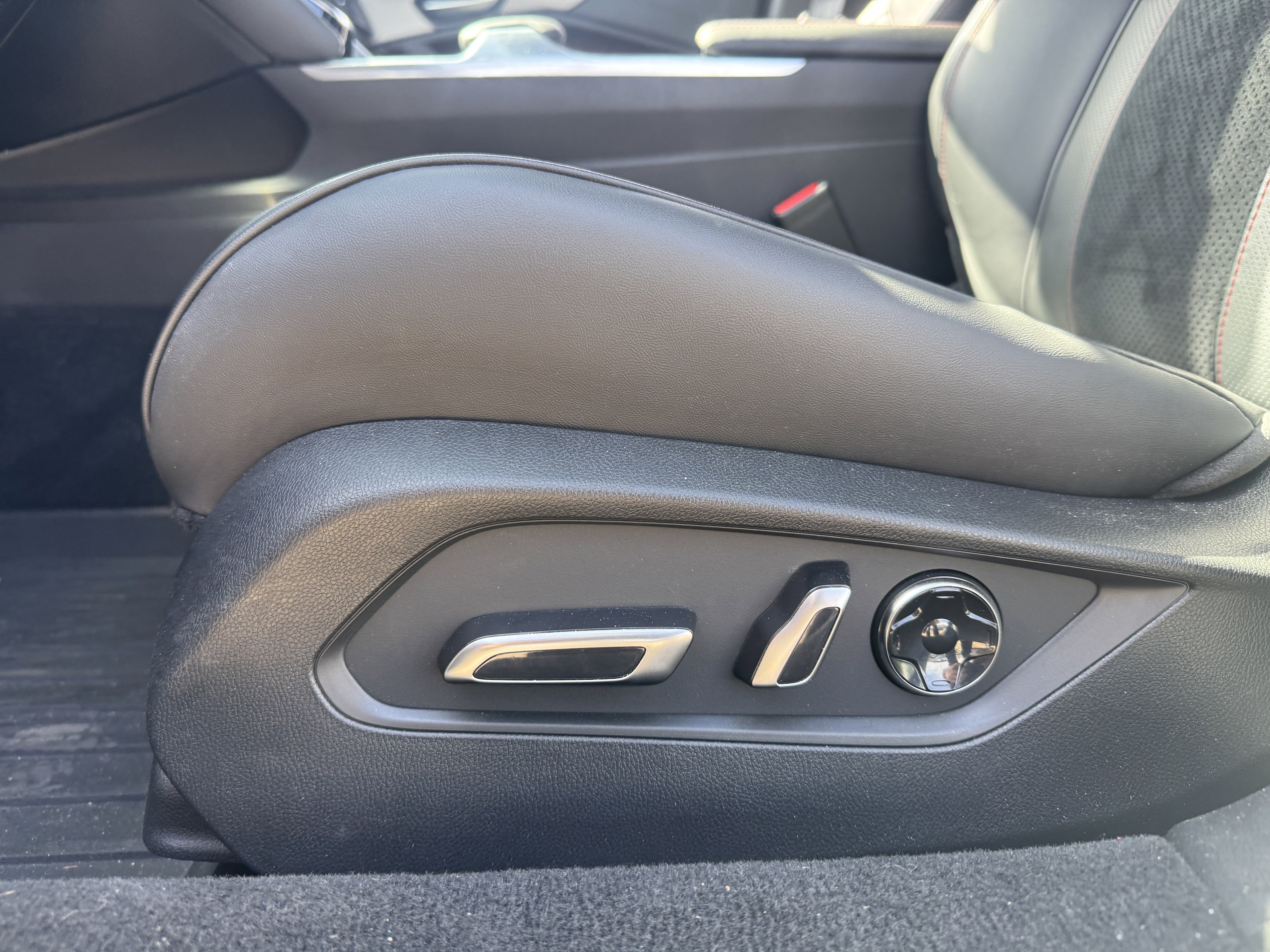 Used 2024 Acura TLX SH-AWD w/ A-SPEC Pkg image 12