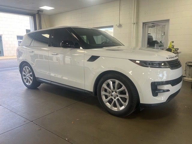 Used 2025 Land Rover Range Rover Sport