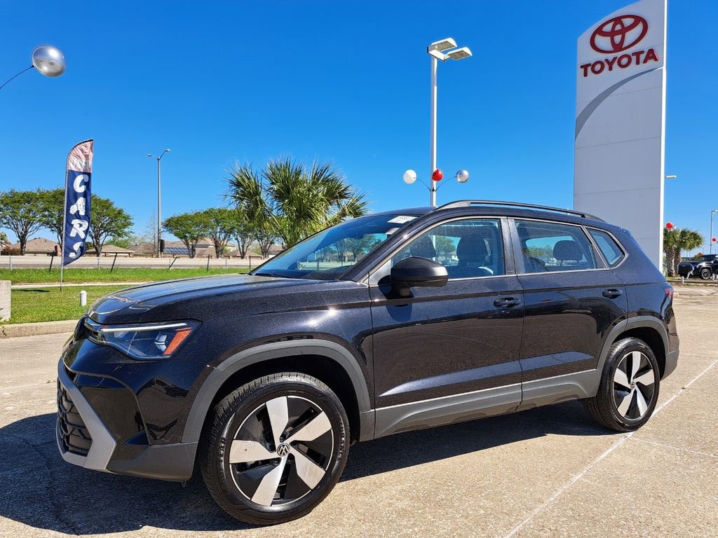 Used 2025 Volkswagen Taos S AWD/4WD image 9